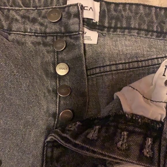 RVCA black ripped jean shorts. Size 27 - Picture 4 of 5
